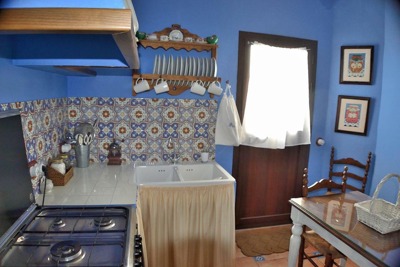 Alozaina Casa Azulヴィラ エクステリア 写真
